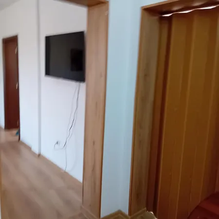 Стаи Загости Рай Rupite
